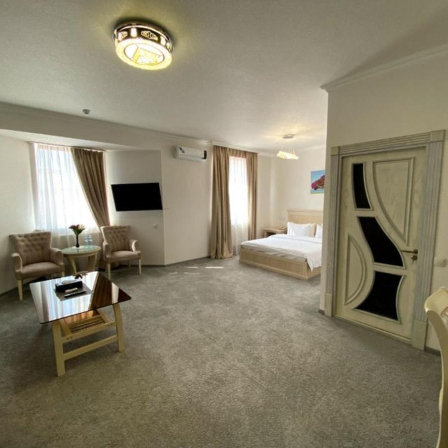 Alexander Hotel Σαμαρκάνδη Εξωτερικό φωτογραφία