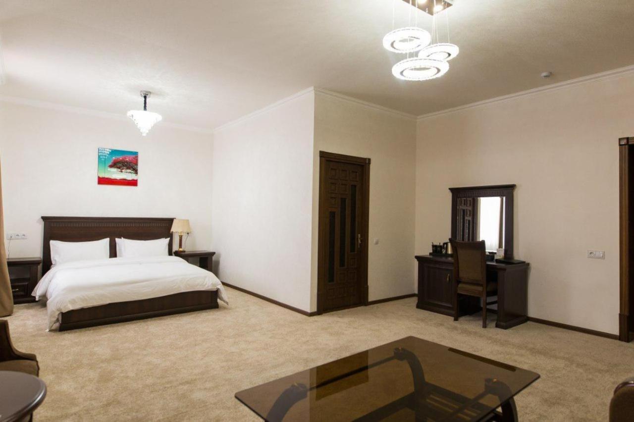 Alexander Hotel Σαμαρκάνδη Εξωτερικό φωτογραφία