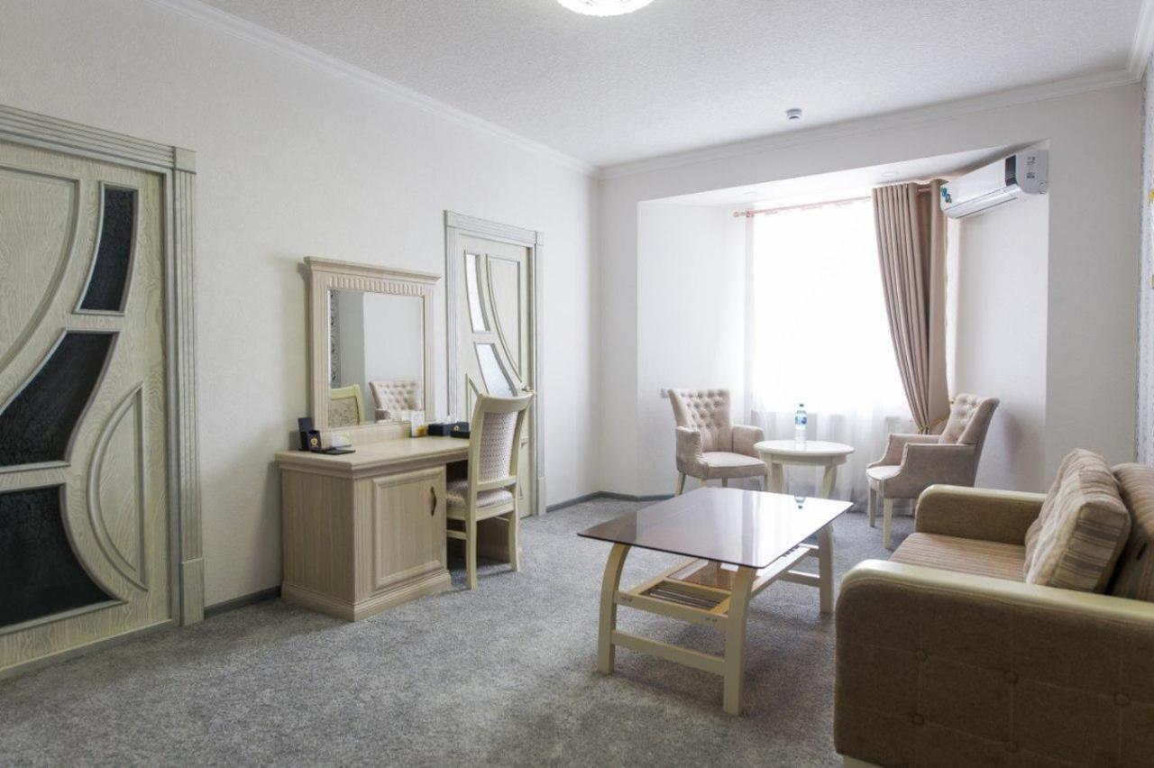 Alexander Hotel Σαμαρκάνδη Εξωτερικό φωτογραφία