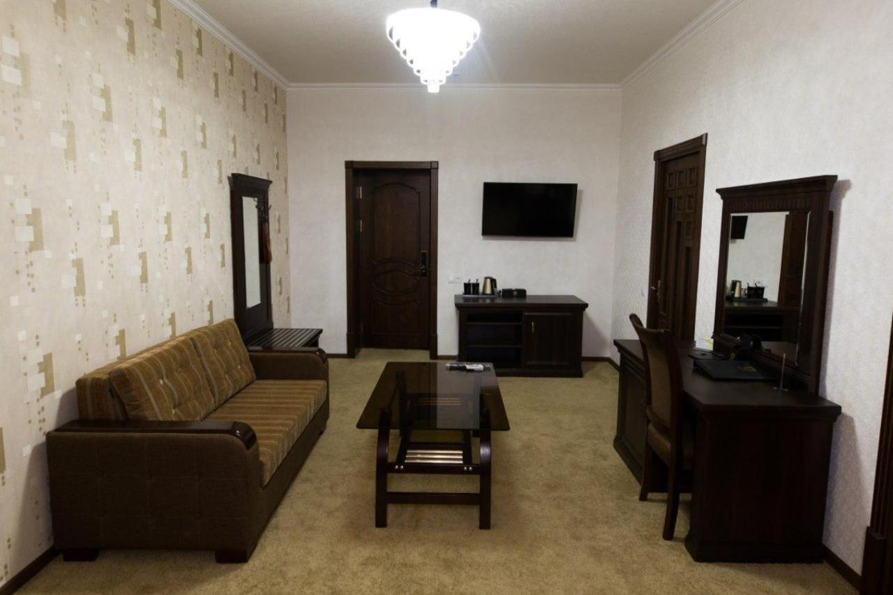Alexander Hotel Σαμαρκάνδη Εξωτερικό φωτογραφία